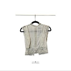 WHITE SEE THROUGH SHIRT WITH LACE AND BUTTONS ON THE BACK